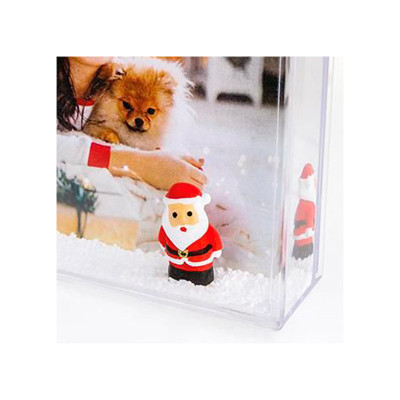 Moldura com neve e Pai Natal personalizável